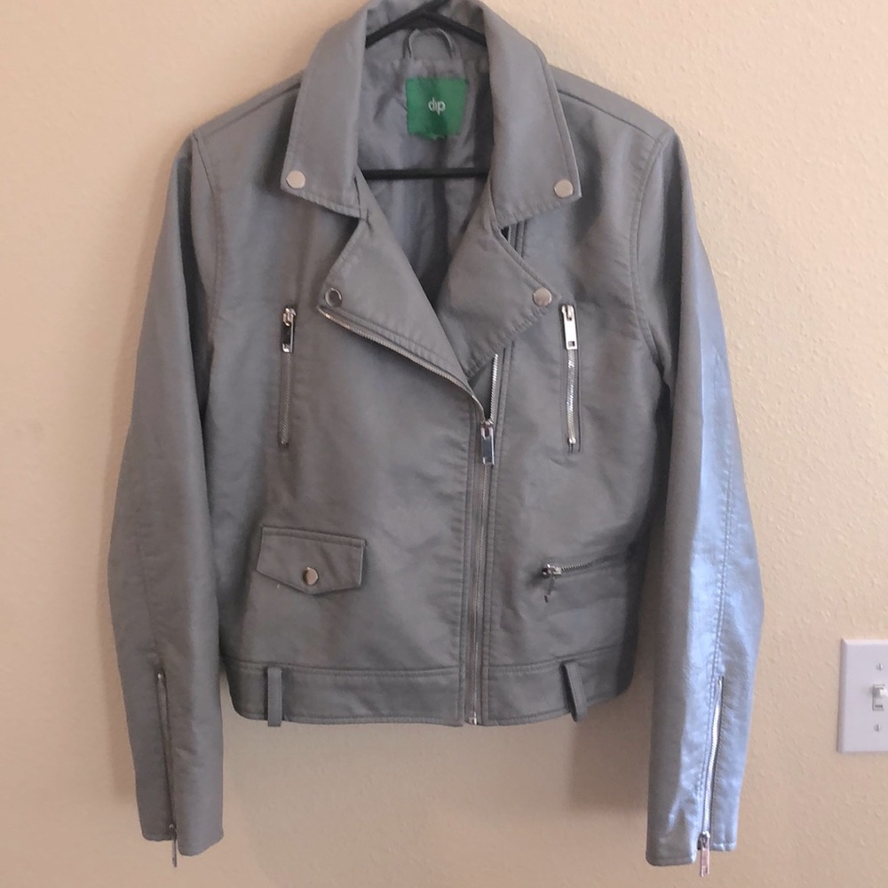 Women’s Gray faux leather jacket Moto style